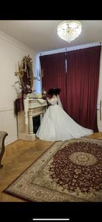 Prachtige Trouwjurk met diadeem en sluier, Kleding | Dames, Ophalen, Zo goed als nieuw, Wit, Trouwjurk