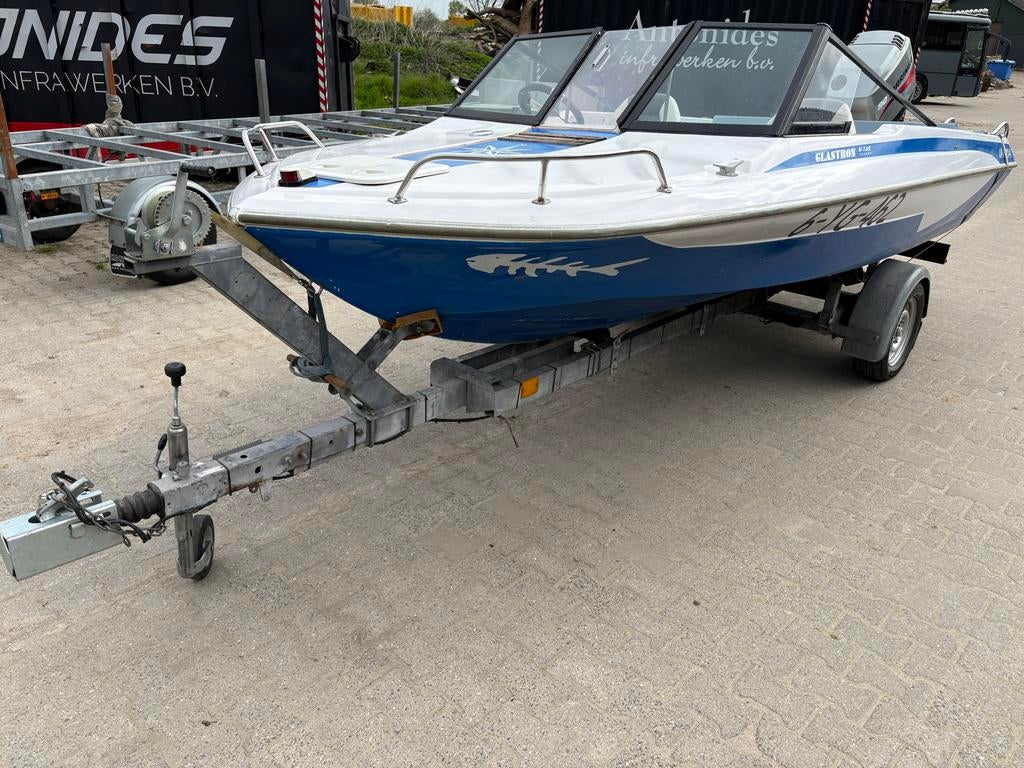 speedboot met Mariner 70pk buitenboordmotor, Ophalen, Gebruikt, 70 tot 120 pk, 3 tot 6 meter