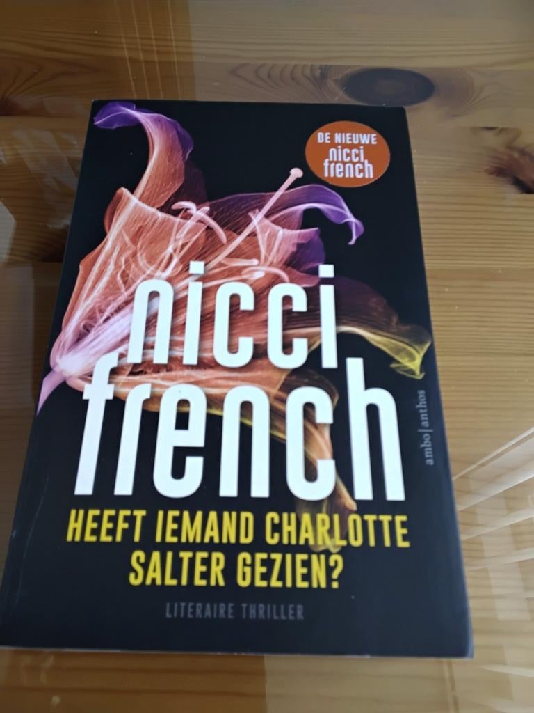 Nicci French - Heeft iemand Charlotte Salter gezien?, Ophalen of Verzenden, Zo goed als nieuw, Nicci French