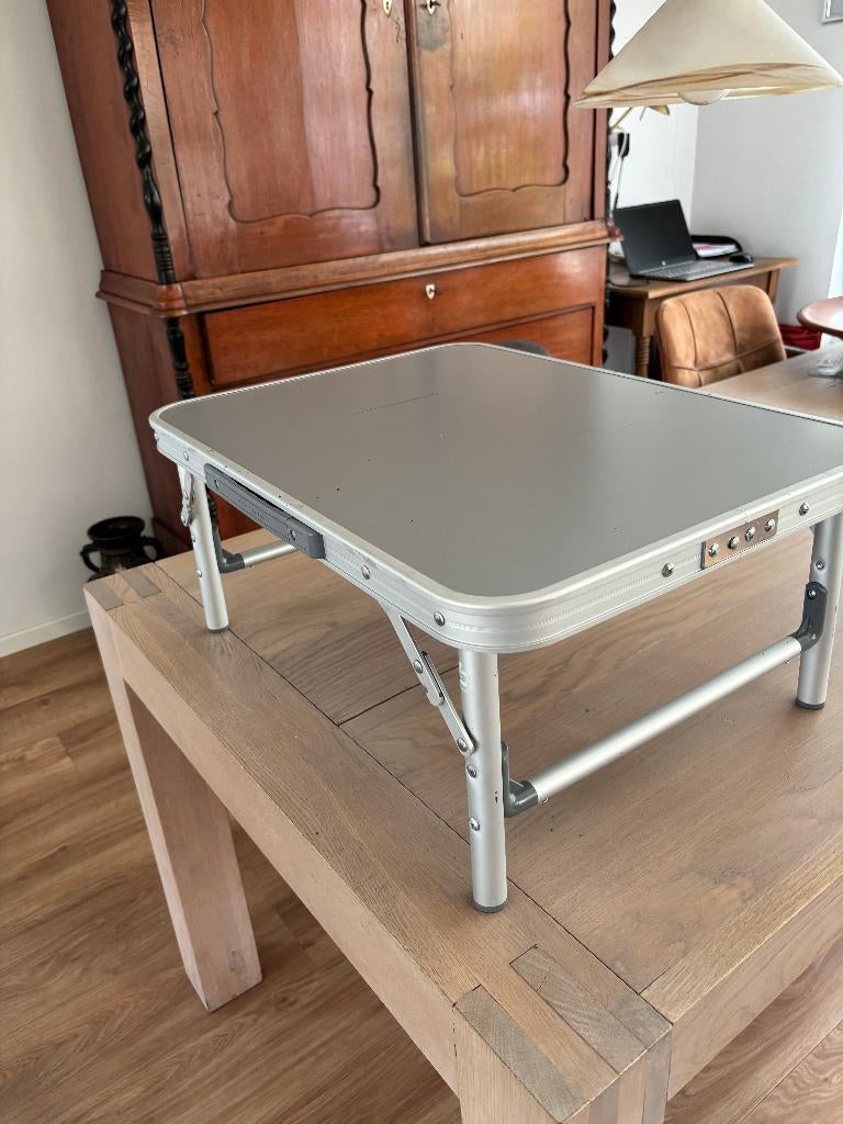 campingtafeltje, Caravans en Kamperen, Kampeermeubelen, Ophalen, Gebruikt, Campingtafel