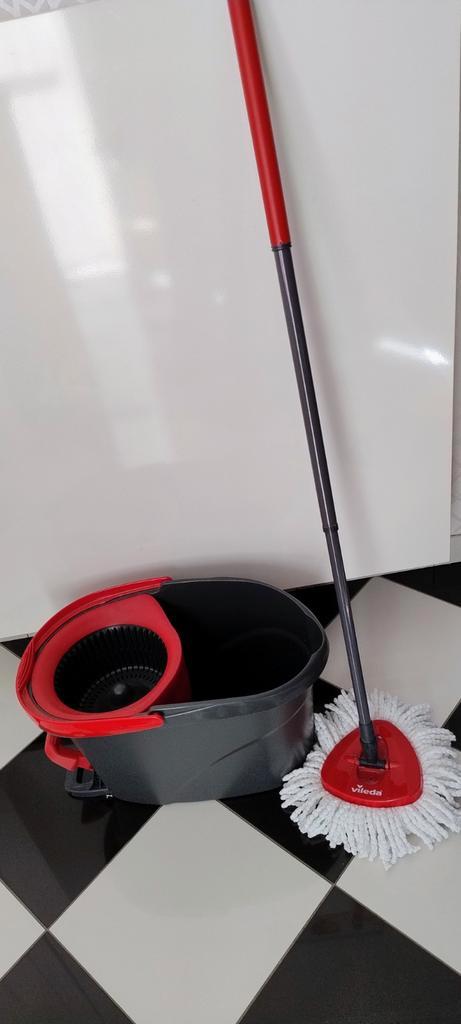 Vileda EasyWring & Clean Dweilsysteem met Emmer en Mop, Huis en Inrichting, Schoonmaakartikelen, Dweilemmer, -bak, of -wagen, Ophalen