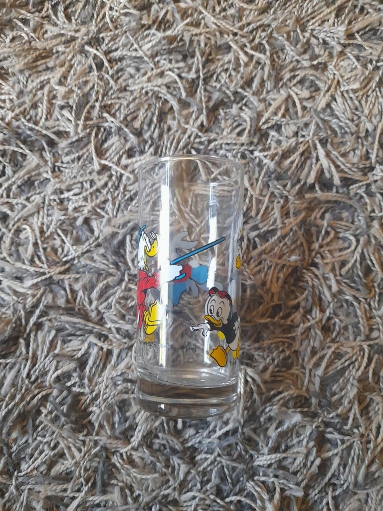 Vintage walt disney Glas, Verzamelen, Glas en Borrelglaasjes, Ophalen of Verzenden, Zo goed als nieuw, Frisdrankglas
