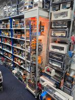 Mooie stevige Draai Vitrine met verlichting, Huis en Inrichting, Kasten | Vitrinekasten, Ophalen, Minder dan 50 cm, -, -