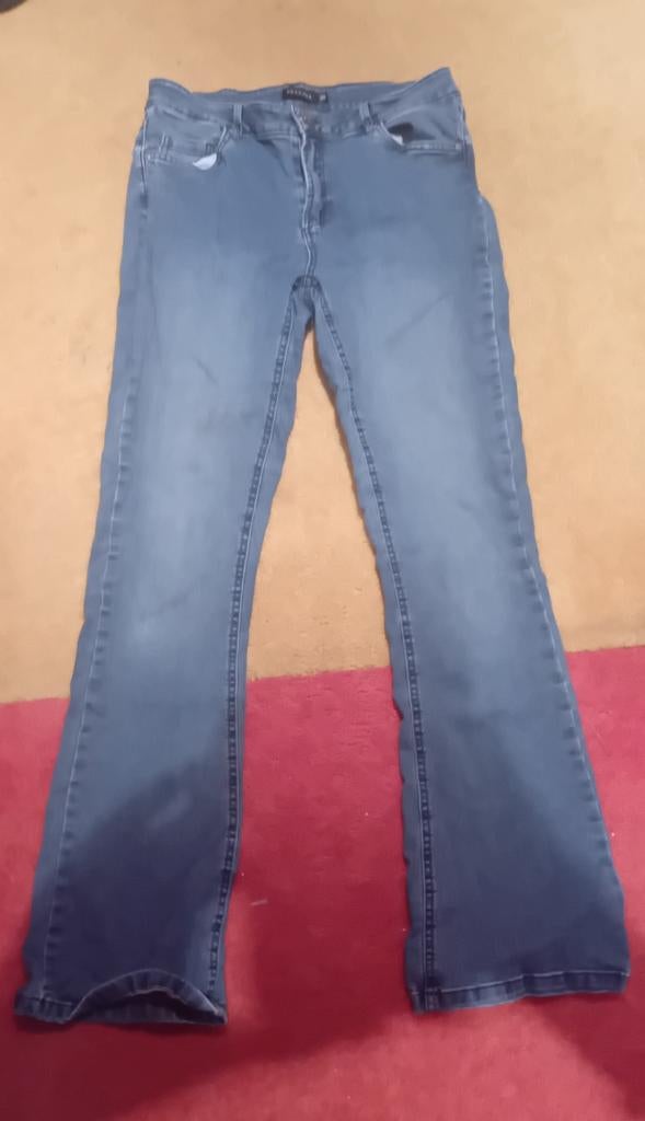 Only broek donkerblauw, Kleding | Dames, Spijkerbroeken en Jeans, Only, Blauw, Ophalen of Verzenden, Zo goed als nieuw