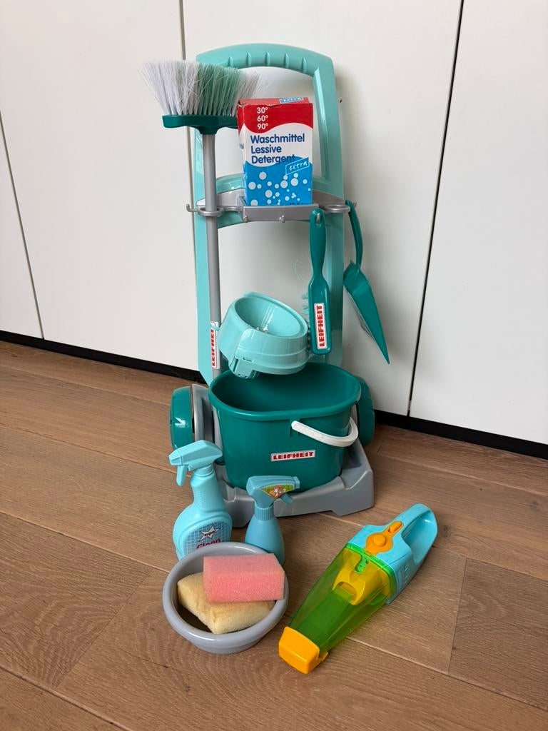 Speel poetskar, kruimeldief en accessoires, Ophalen, Gebruikt, Jongen of Meisje