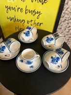 Set 9x kop en schotels Mosa – Blauwe Bloemen, Ophalen of Verzenden, Zo goed als nieuw, Overige stijlen, Kop(pen) en/of Schotel(s)