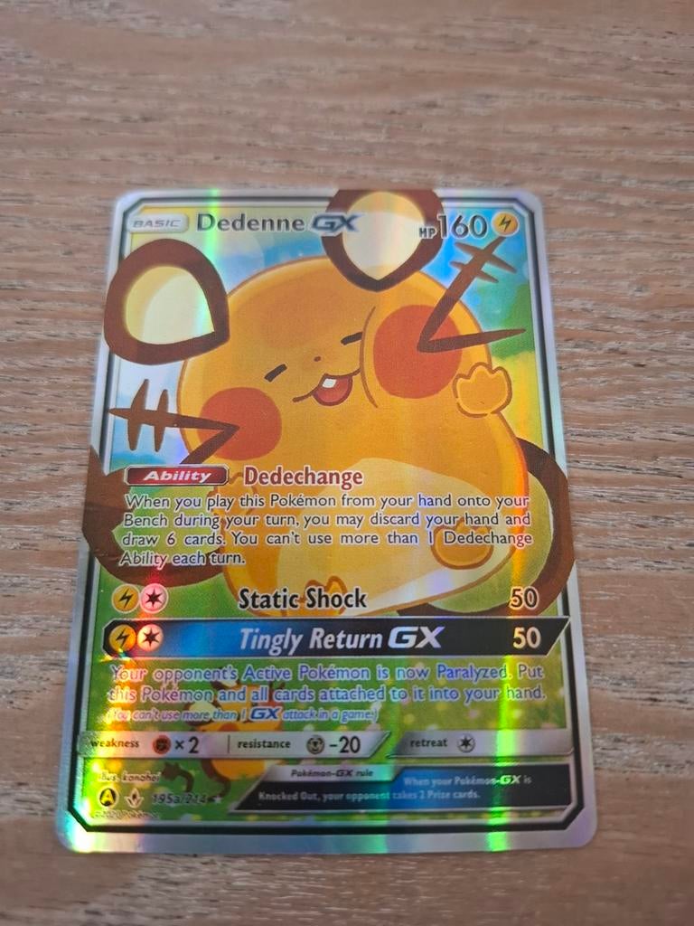 Pokemon kaart Dedenne GX, Hobby en Vrije tijd, Verzamelkaartspellen | Pokémon, Ophalen of Verzenden, Zo goed als nieuw, Losse kaart