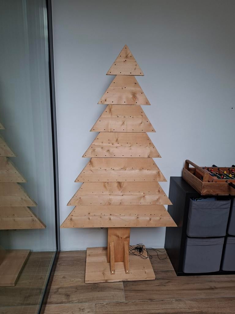 Kerstboom van hout met verlichting, Ophalen