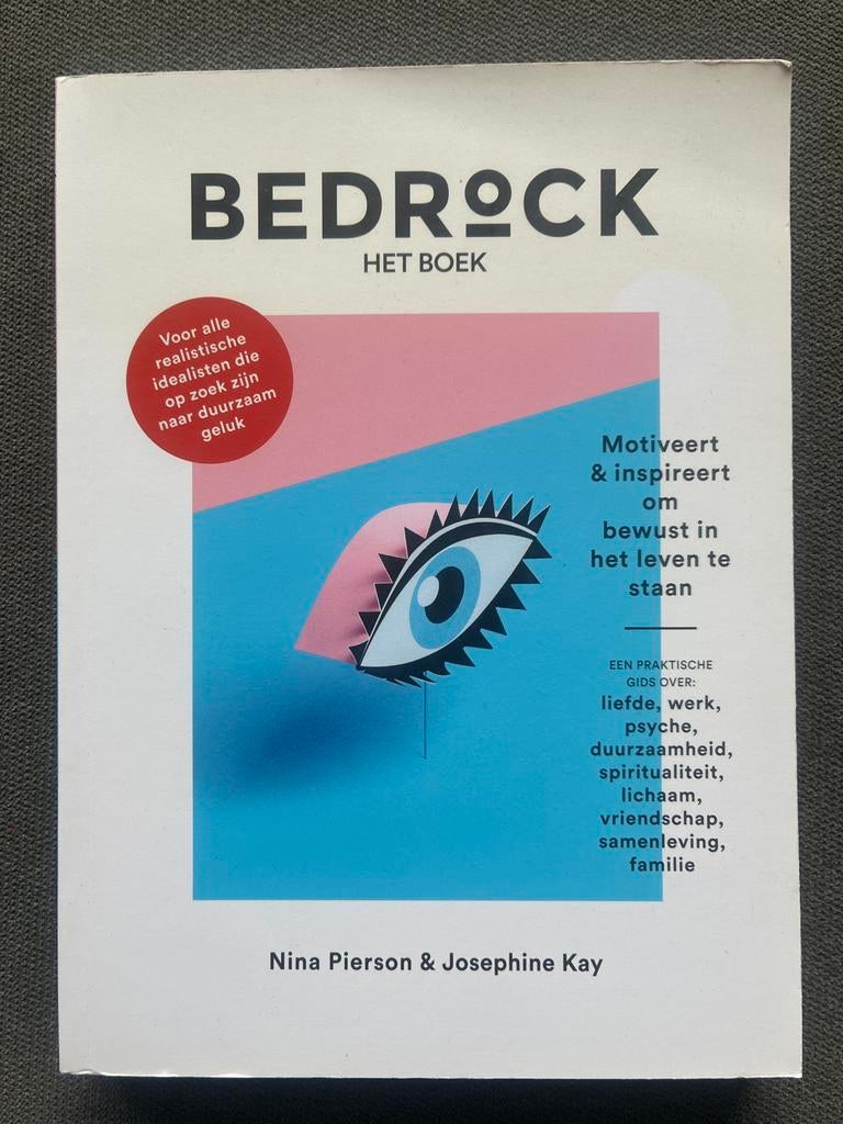 Bedrock Het Boek - Nina Pierson & Josephine Kay, Boeken, Ophalen of Verzenden, Zo goed als nieuw