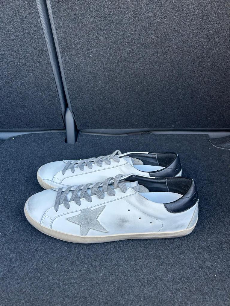 Golden Goose Super Star - Maat 43- Nooit gedragen!, Wit, Nieuw, Ophalen of Verzenden, Sneakers of Gympen
