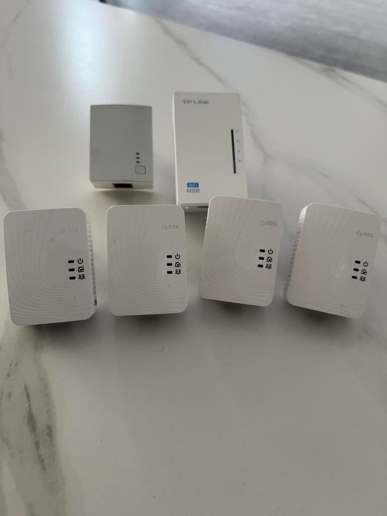 Zyxel PLA4201 en tp link Powerline Adapter, Ophalen of Verzenden, Gebruikt