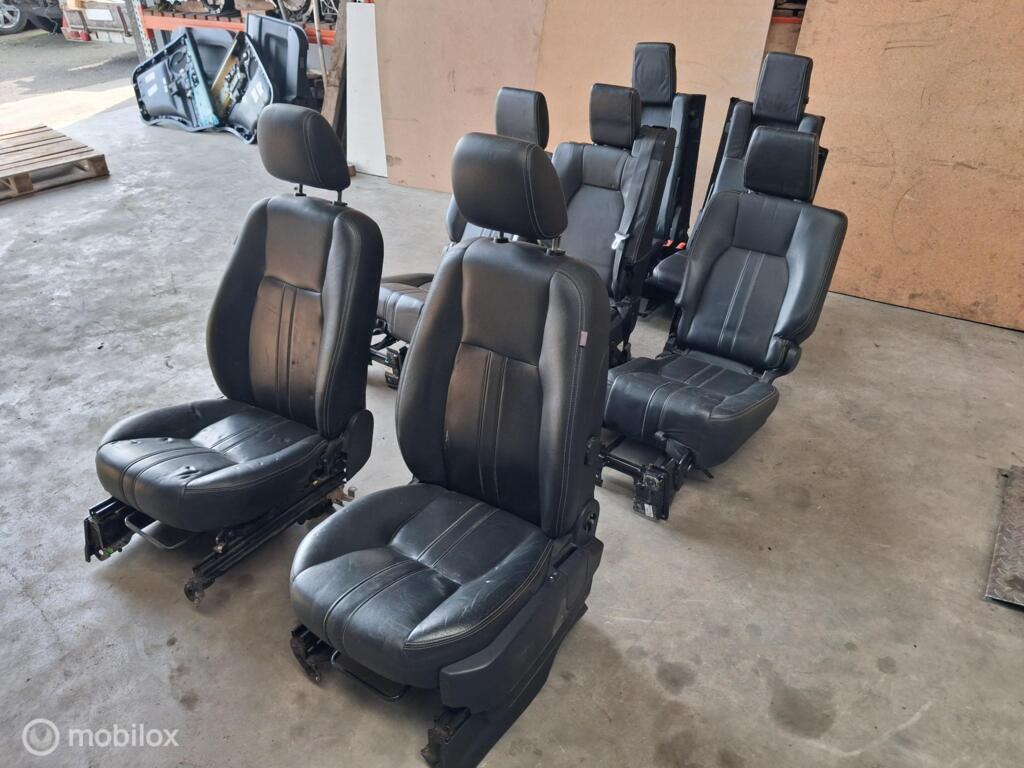 Stoelen Bank 7-persoons Land Rover Discovery 4 Zetels zwart, Auto-onderdelen, Interieur en Bekleding, Land Rover, Ophalen of Verzenden