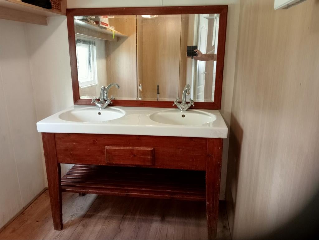 Badkamermeubel met dubbele spoelbak en spiegel, Ophalen