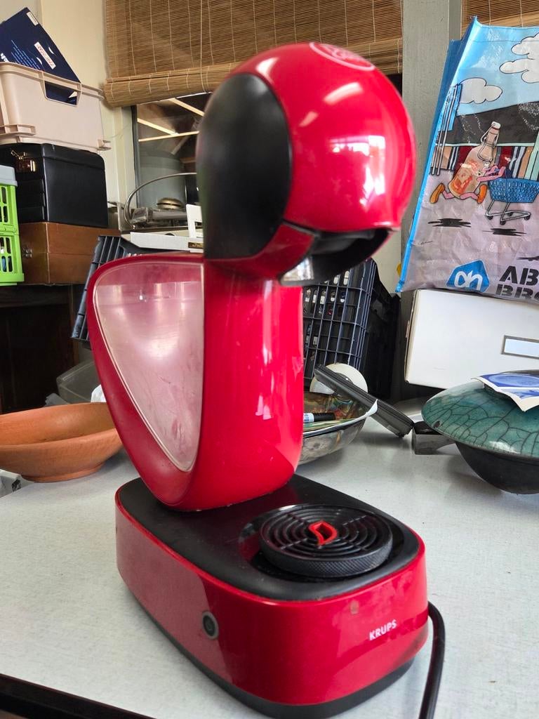 Rode Krups Dolce Gusto koffiezetapparaat, Ophalen of Verzenden, Koffiemachine, Afneembaar waterreservoir