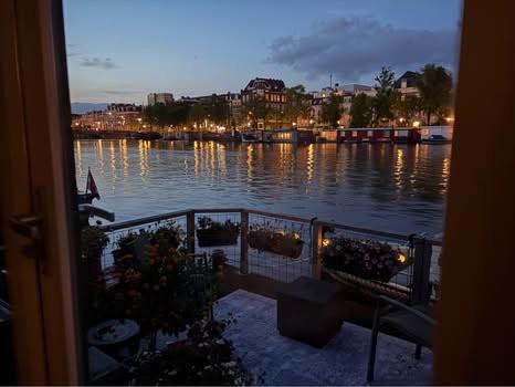 Short tern sublet: houseboat in Amsterdam, 50 m² of meer, Amsterdam