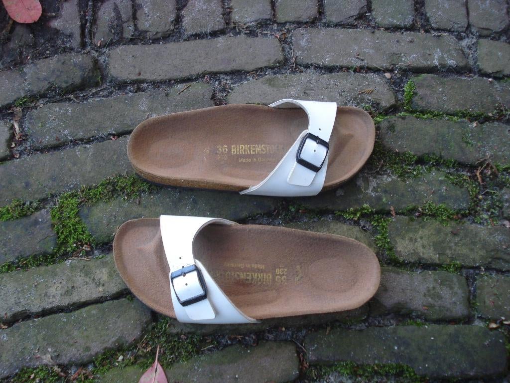 BIRKENSTOCK MADRID  WIT 36 NU GRATIS VERZENDING PER POST, Slippers, Birkenstock 36, Verzenden, Wit