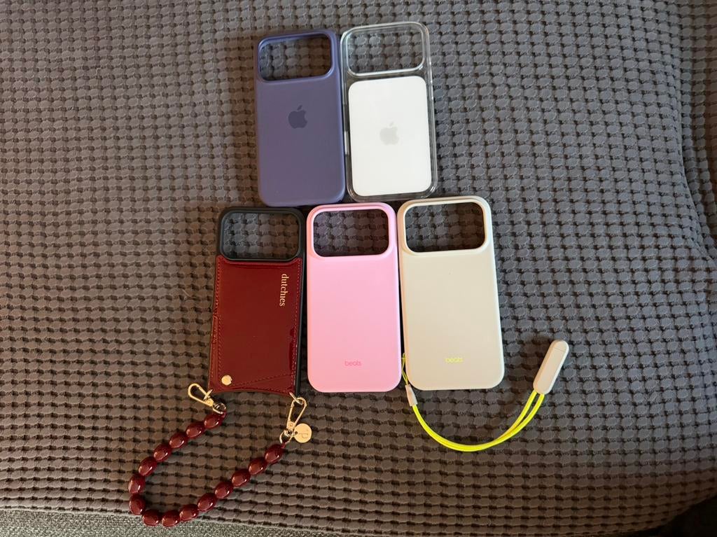 Hoesjes iphone 17pro, Ophalen of Verzenden, Zo goed als nieuw, Bescherming, Apple iPhone