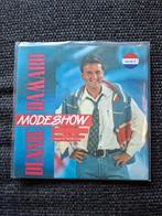 Dennie damaro modeshow, Ophalen of Verzenden, Zo goed als nieuw, Overige formaten, Levenslied of Smartlap