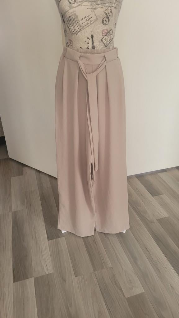 Zara beige culotte broek met strik, maat S, Kleding | Dames, Broeken en Pantalons, Nieuw, Ophalen of Verzenden, Driekwart, Maat 36 (S)