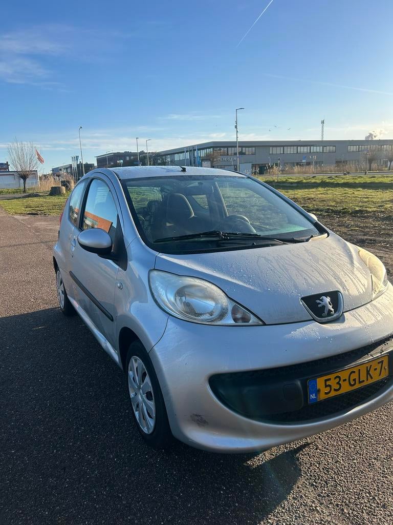 Peugeot 107 1.0 12V 3DR 2008 Grijs, Auto's, Peugeot, Particulier, Benzine, A, Hatchback, Handgeschakeld, Origineel Nederlands