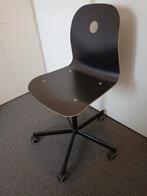 Zwarte houten bureaustoel met wieltjes en hoogteverstelling, Huis en Inrichting, Ophalen, Zo goed als nieuw, Zwart, Bureaustoel