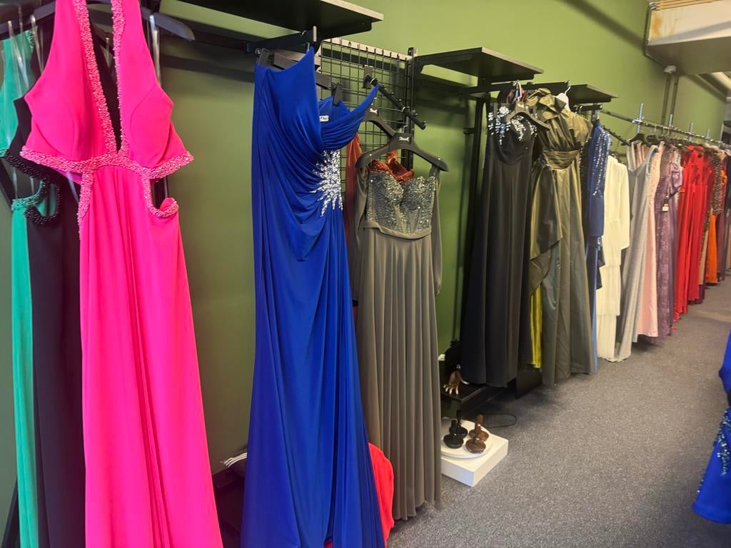 Partij galajurken, Maat 38/40 (M), Galajurk, Overige kleuren, Nieuw