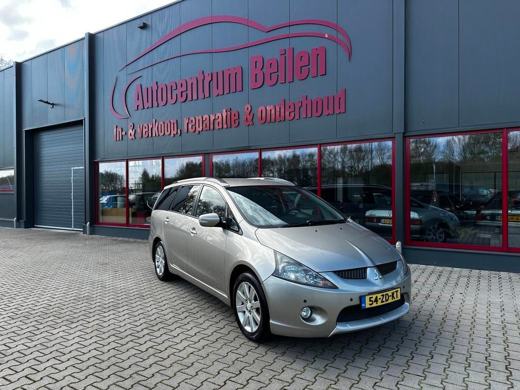 Mitsubishi Grandis 2.4-16V InSport / LPG-G3 / 7-Persoons / C, Auto's, Mitsubishi, Voorwielaandrijving, Parkeersensor, Gebruikt