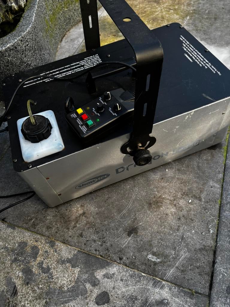 Rookmachine showtec dragon f-350, Muziek en Instrumenten, Licht en Laser, Ophalen, Gebruikt, Rookmachine