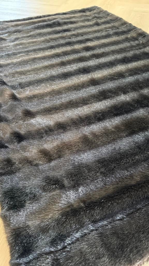 Plaid/woondeken Waro Plaids Cocooning 150x200, Ophalen, Zo goed als nieuw