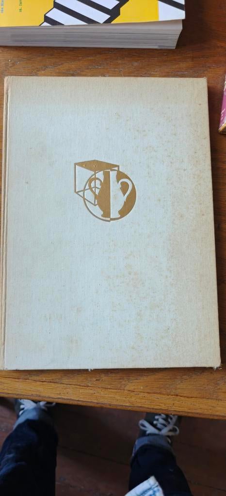 Ruimte, Vorm, Sfeer in het Binnenhuis - Otto van Tussenbroek, Boeken, Ophalen of Verzenden, Gelezen, Architectuur algemeen, Otto van Tussenbroek