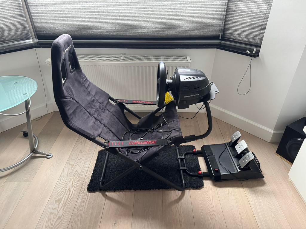 Playseat Challenge met Thrustmaster T300 GT racestuur, Online, Gebruikt, 1 speler, Racen en Vliegen