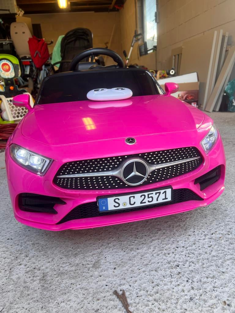 Roze Mercedes Kinderauto met Afstandsbediening, Ophalen of Verzenden, Zo goed als nieuw, Afstandsbediening