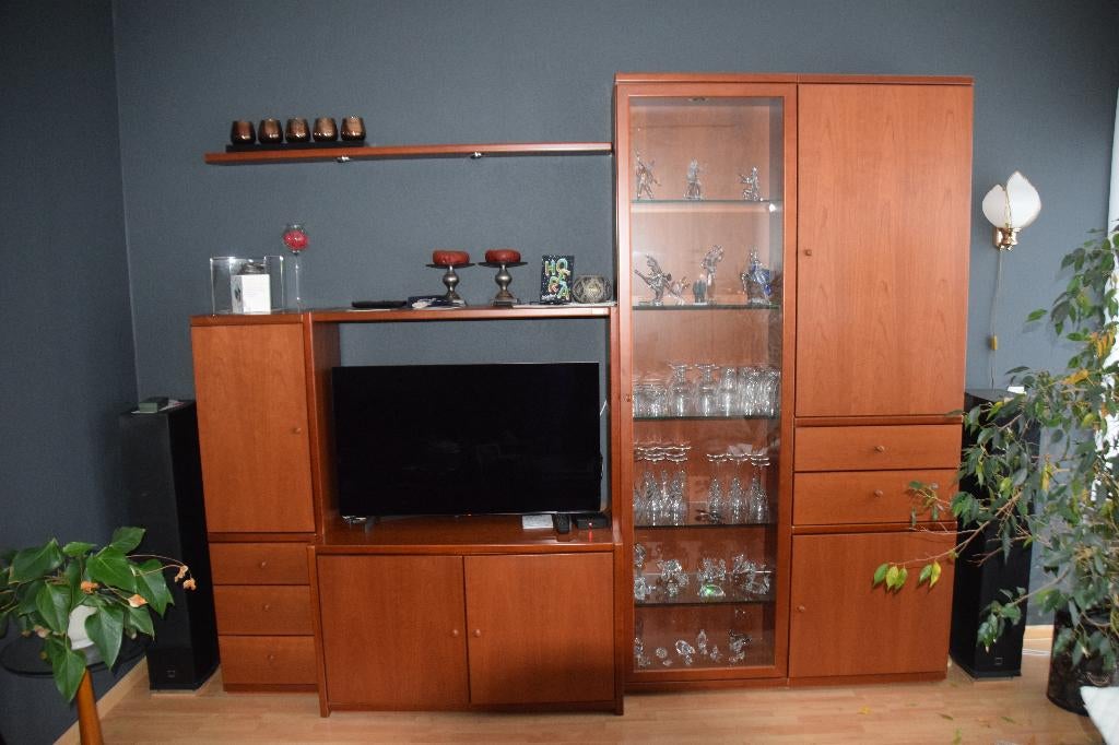 Hulsta wandmeubel kersenhout, Huis en Inrichting, Ophalen, 250 tot 300 cm, Met deur(en), 200 cm of meer