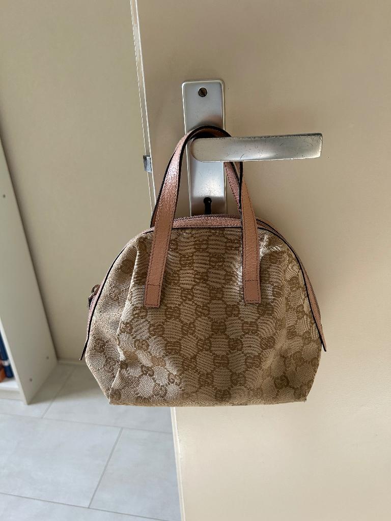 Gucci vintage tas tofu, Ophalen of Verzenden, Gebruikt, Roze, Handtas