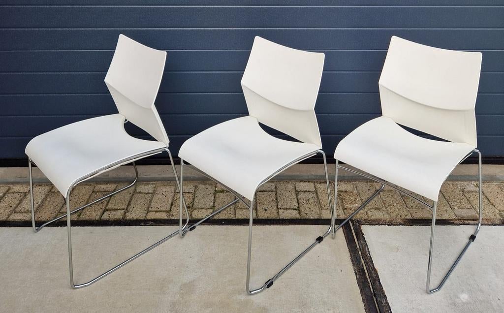 40 x Design stoelen wit kantine horeca vergaderstoelen cafe, Huis en Inrichting, Stoelen, Zo goed als nieuw, Vijf, Zes of meer stoelen