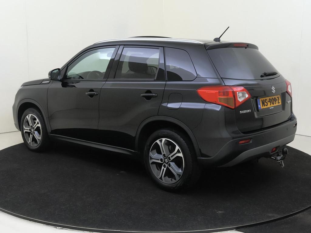 Suzuki Vitara 1.6 High Executive | Navigatie| Panoramadak| C, Voorwielaandrijving, Euro 6, 4 cilinders, 400 kg