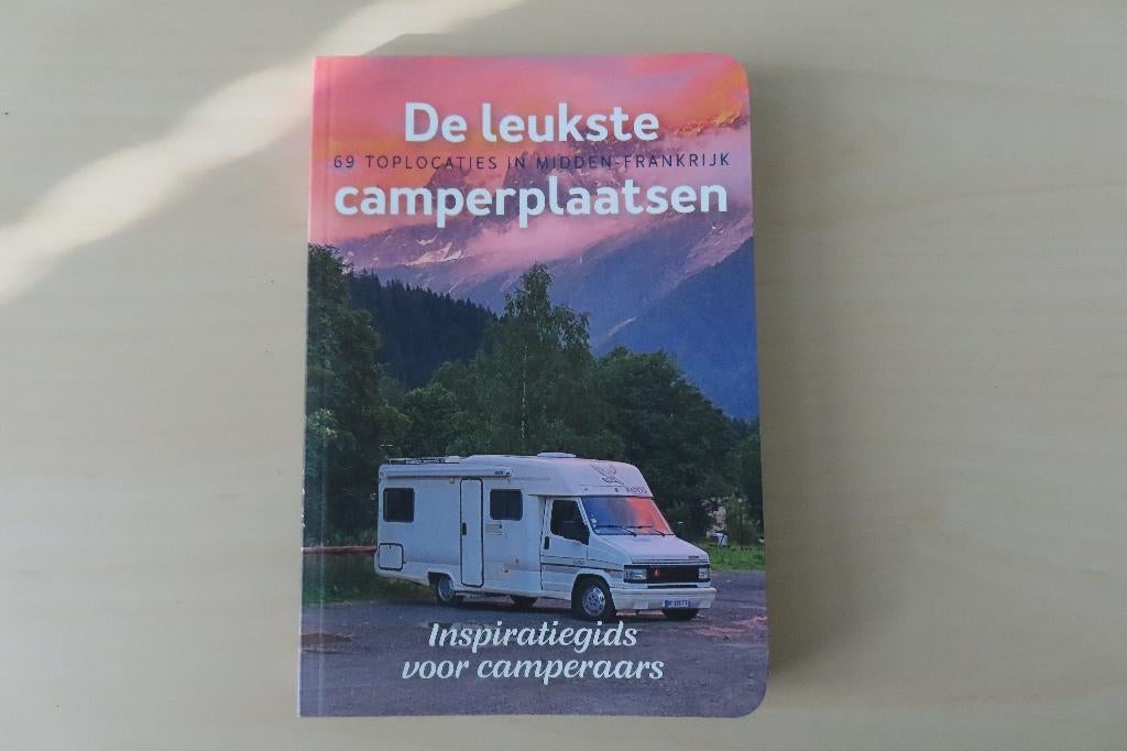 De leukste camperplaatsen - midden Frankrijk, Overige merken, Europa, Ophalen of Verzenden, Zo goed als nieuw
