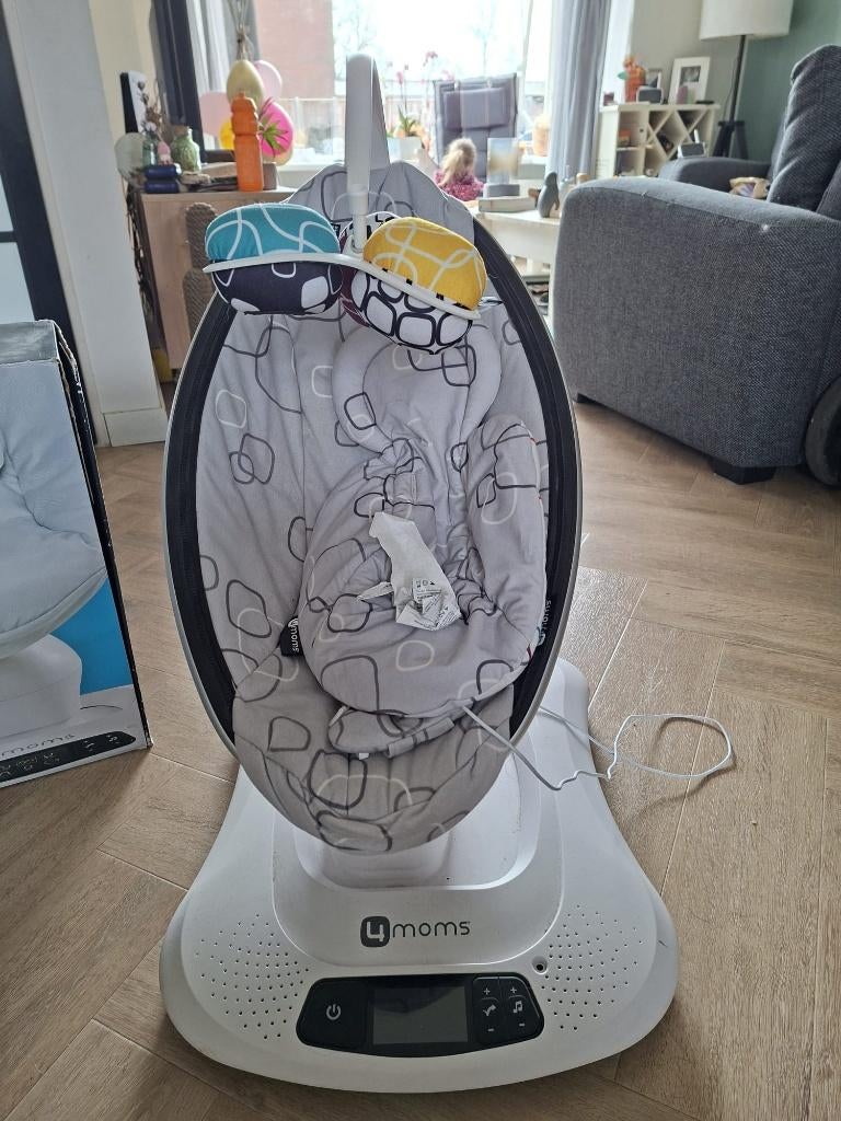 Electrische babyschommel, Kinderen en Baby's, Schommelstoel, Ophalen, Overige merken, Met gordel(s) of riempje(s)