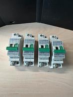 Holec installatieautomaat B16 230V E81+n/E 4 stuks (1.1), Ophalen of Verzenden, Gebruikt