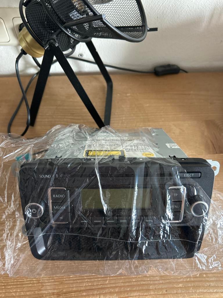 Volkswagen Golf 6 originele radio RCD210 MP3, Ophalen of Verzenden, Zo goed als nieuw