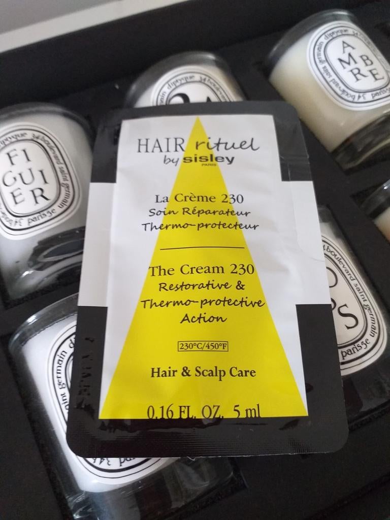 5 ML Sisley Hair Ritual the Cream 230 voor maar 1,99 euro, Sieraden, Tassen en Uiterlijk, Uiterlijk | Haarverzorging, Ophalen of Verzenden
