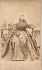 CDV -H. van Houwelingen- Breedstraat - Dordrecht -oud, Gebruikt, Verzenden, Foto, Klederdracht