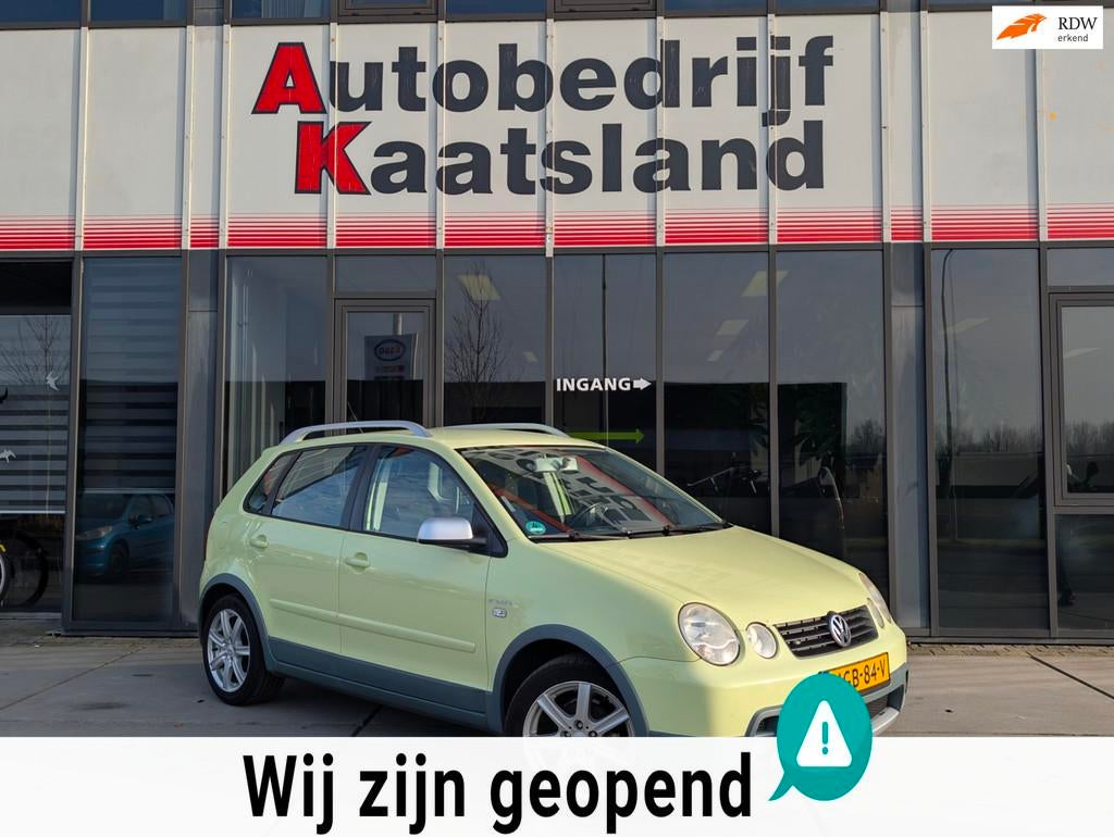 Volkswagen POLO 1.4-16V Cross FUN - Airco - LPG g3 - NIEUWE, Auto's, Volkswagen, Voorwielaandrijving, Gebruikt, Zwart, 1081 kg