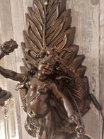 Grote hanglamp., Ophalen