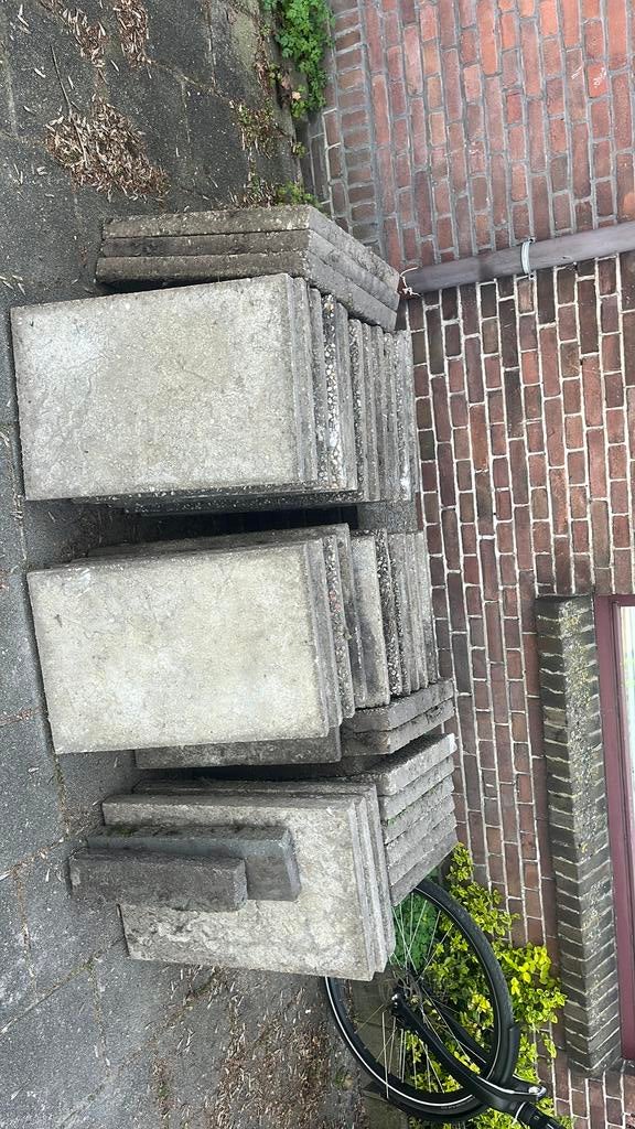 Gratis tegels 40 x 60, Tuin en Terras, Tegels en Klinkers, Ophalen, Zo goed als nieuw, Beton, Terrastegels