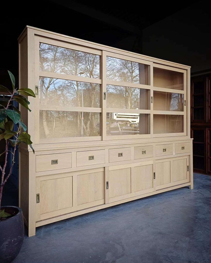 Geweldige brede buffetkast eiken - servieskast #7340, Huis en Inrichting, Kasten | Buffetkasten, Niet ingevuld, Gebruikt, Met deur(en)