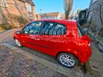 Renault Clio 1.6 16V 82KW 3-DRS 2006 Rood, Auto's, Voorwielaandrijving, Isofix, 4 cilinders, 49 €/maand