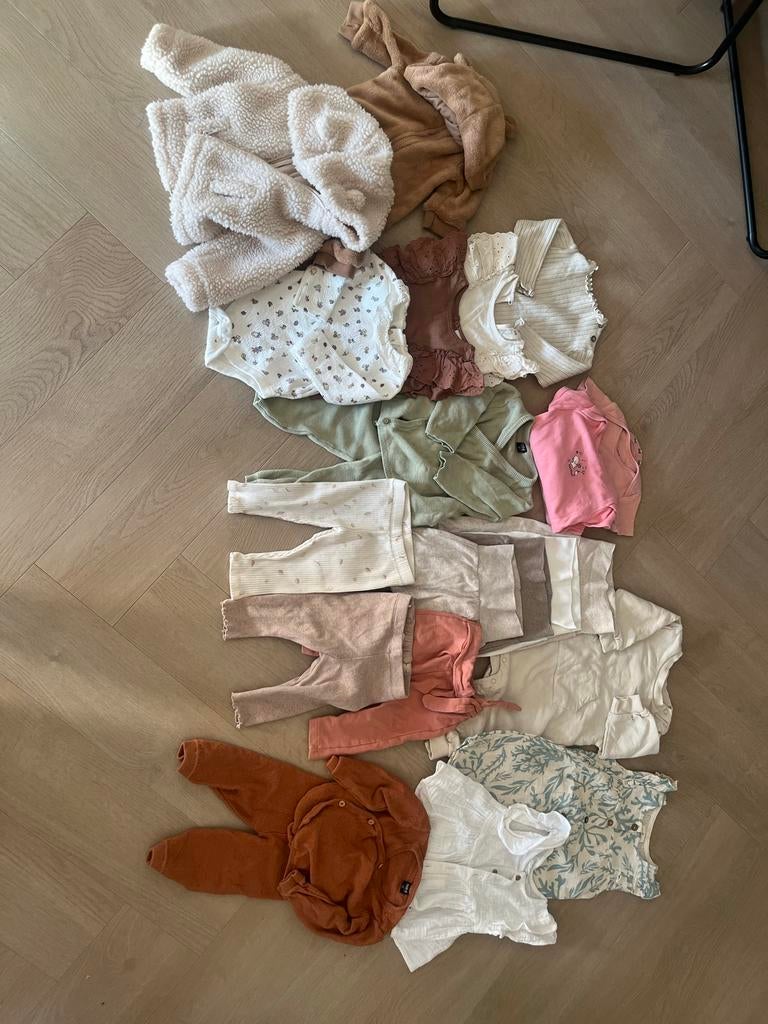 Meisjes kleding pakket maat 68, Ophalen, Gebruikt, Meisje, Setje