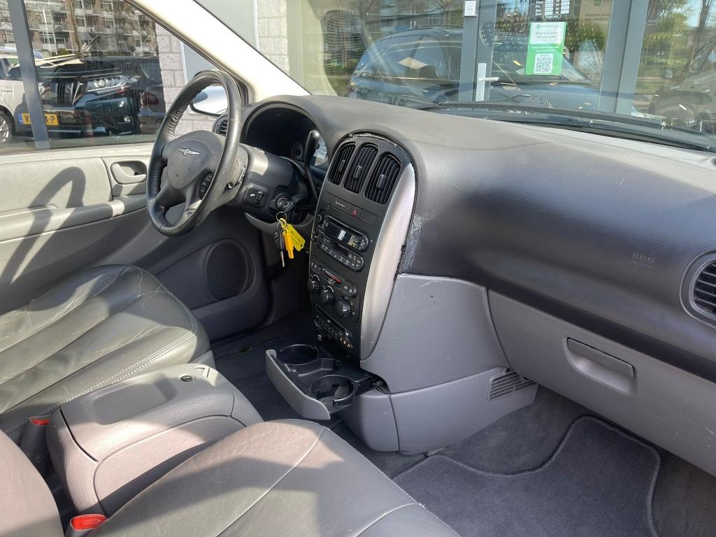 Chrysler Town & Country 3.3 V6 Automaat 182Pk (bj 2007), Auto's, Chrysler, Automaat, 3301 cc, 450 kg, Gebruikt