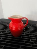 Le Creuset Rood Keramieken Kan - Zo goed als nieuw, Huis en Inrichting, Keramiek, Overige typen, Ophalen of Verzenden, Zo goed als nieuw